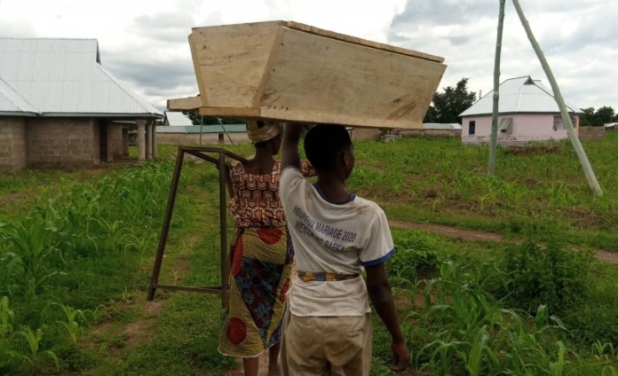 13-year-old girl abandons school; goes into farming to raise money for sanitary pads